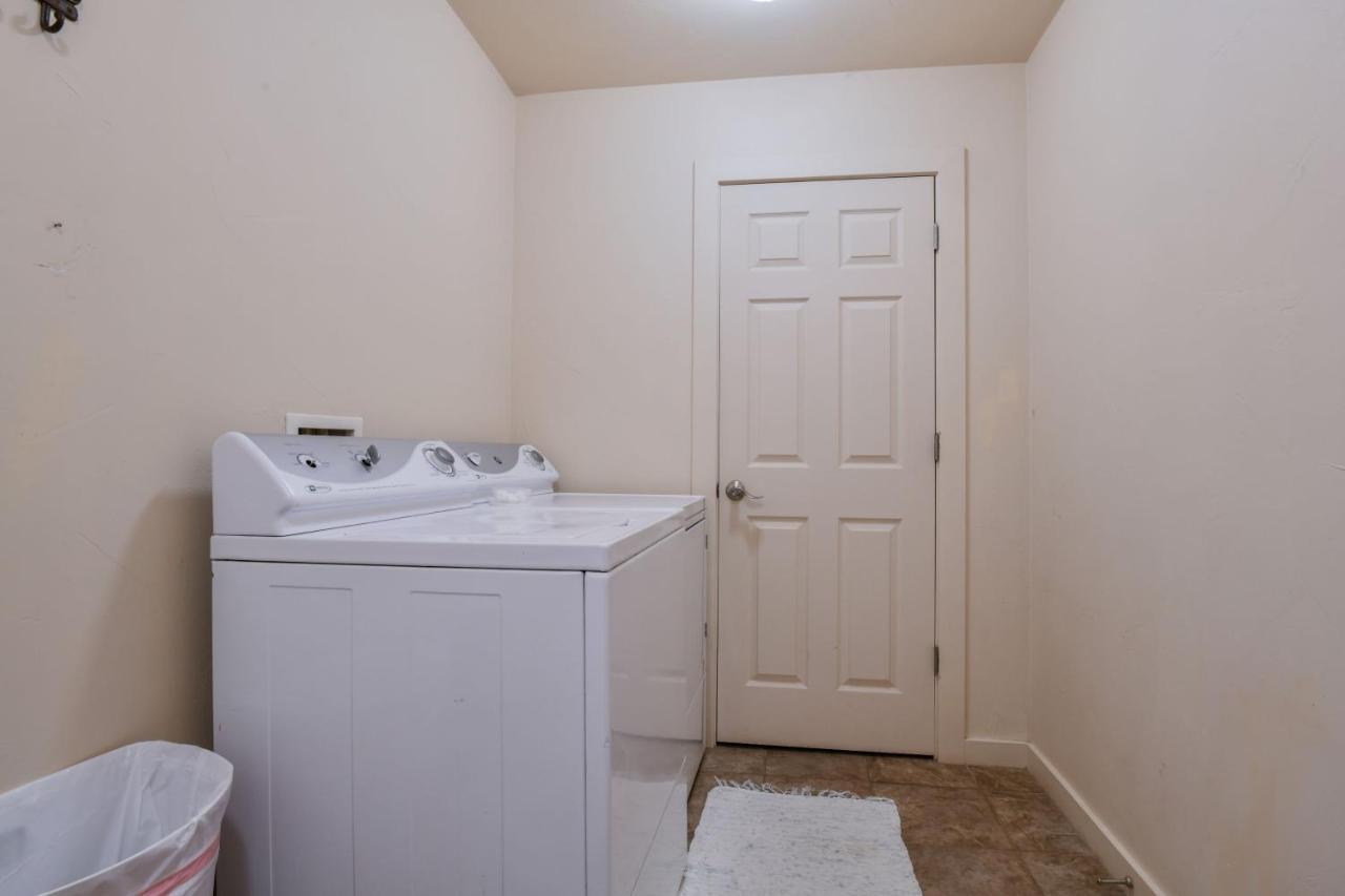 Rv M4 - Get Away And Great Price For The Family! Holiday home Moab