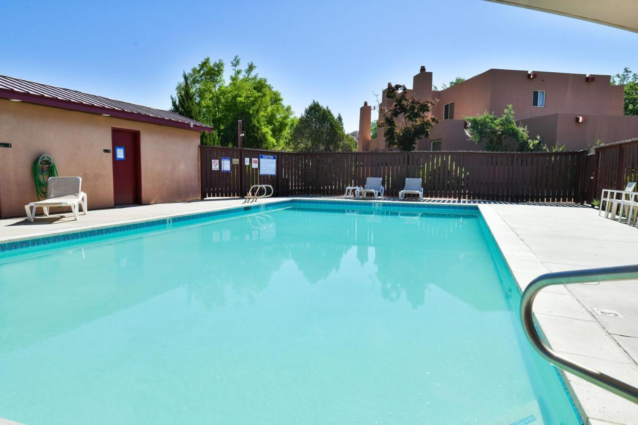 New Listing - Solano Vallejo 3246 In The Beautiful Red Rock Canyons Of