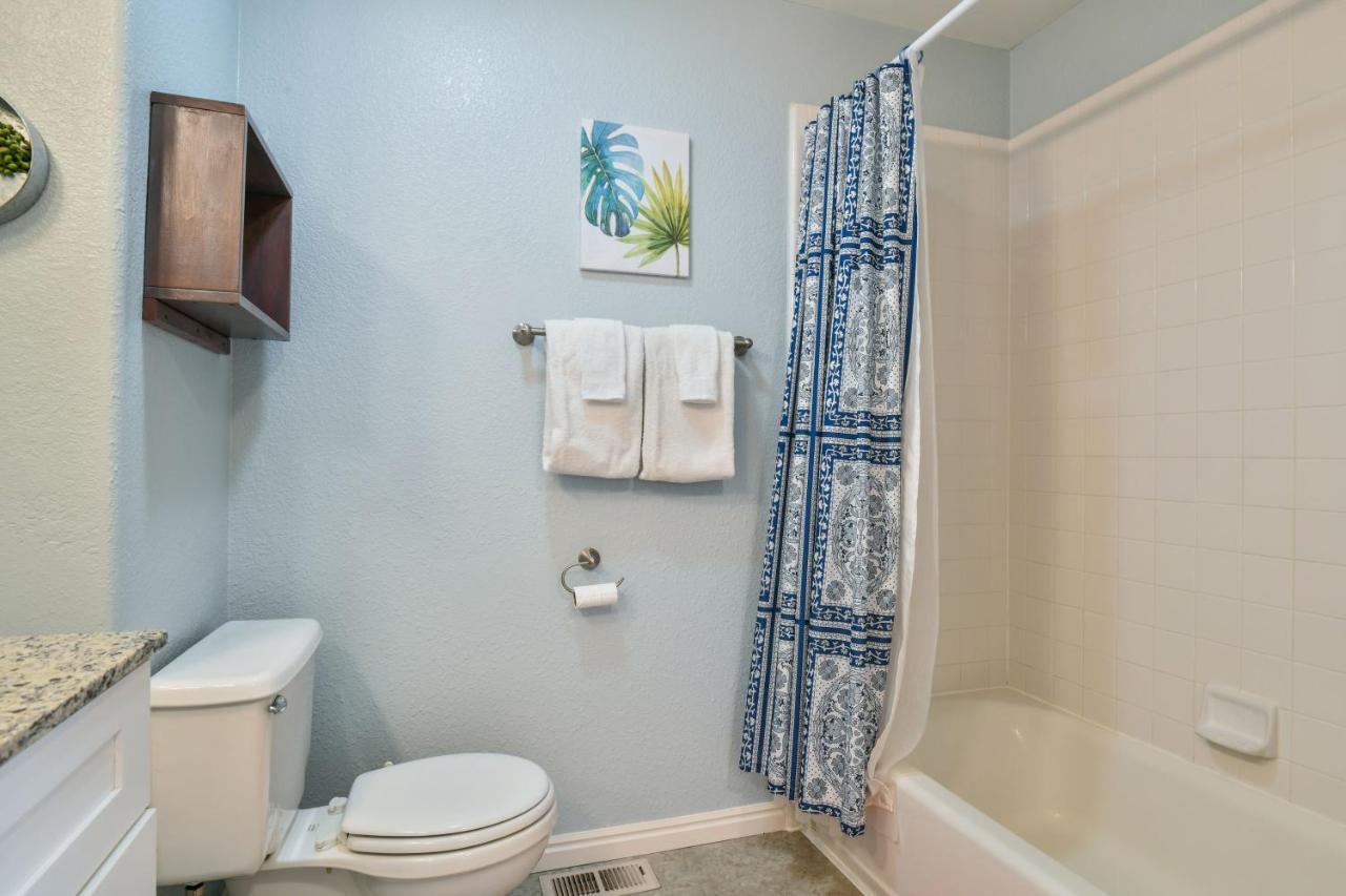 New Listing - Solano Vallejo 3246 In The Beautiful Red Rock Canyons Of *