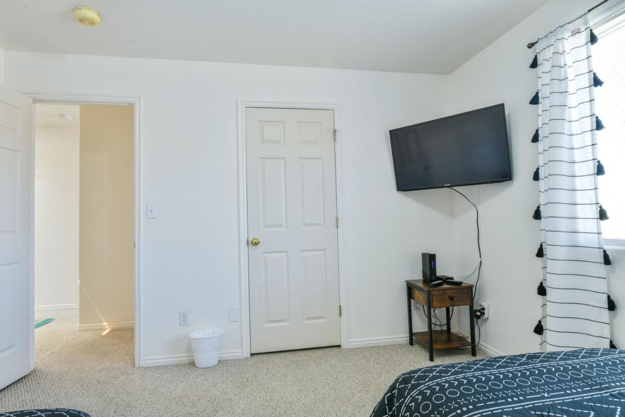 New Listing - Solano Vallejo 3246 In The Beautiful Red Rock Canyons Of Holiday home *