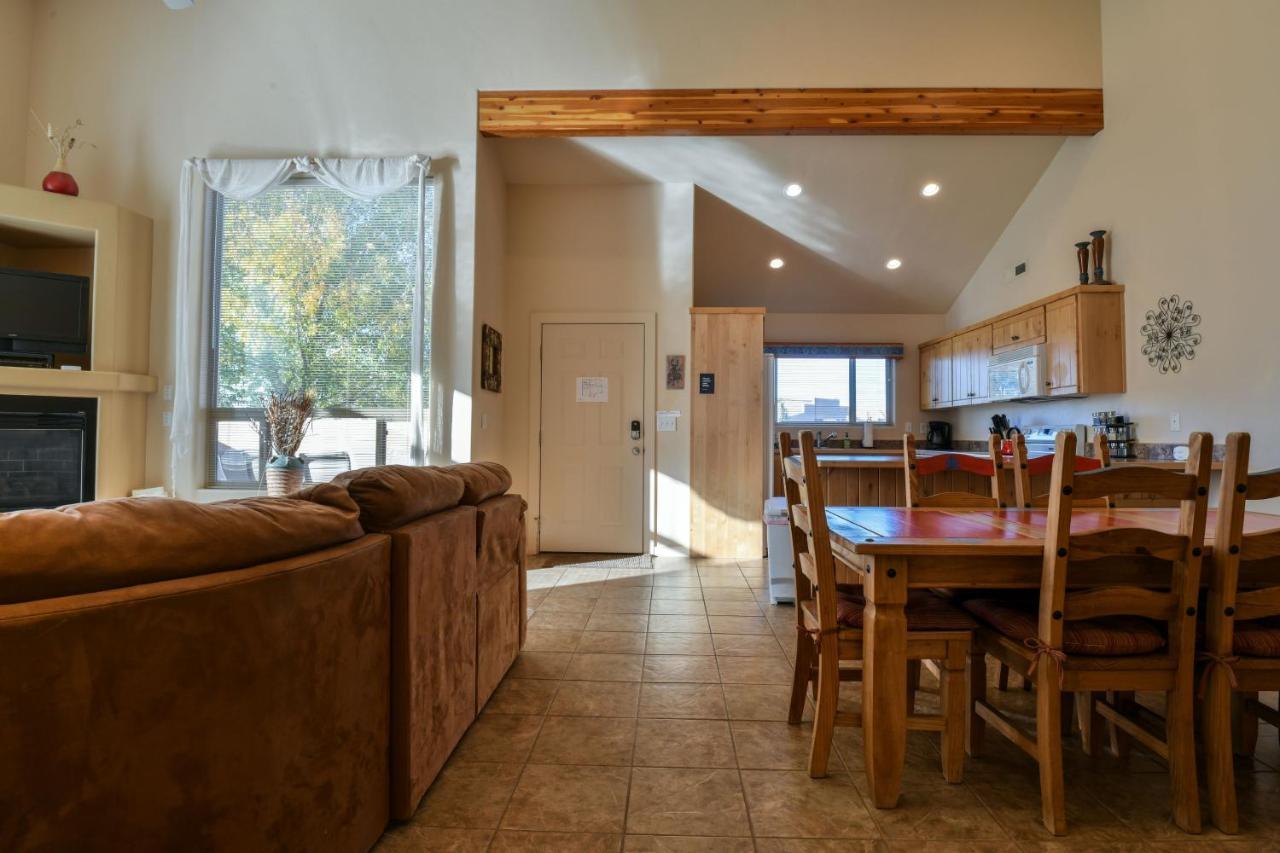 Rv M4 - Get Away And Great Price For The Family! * Moab