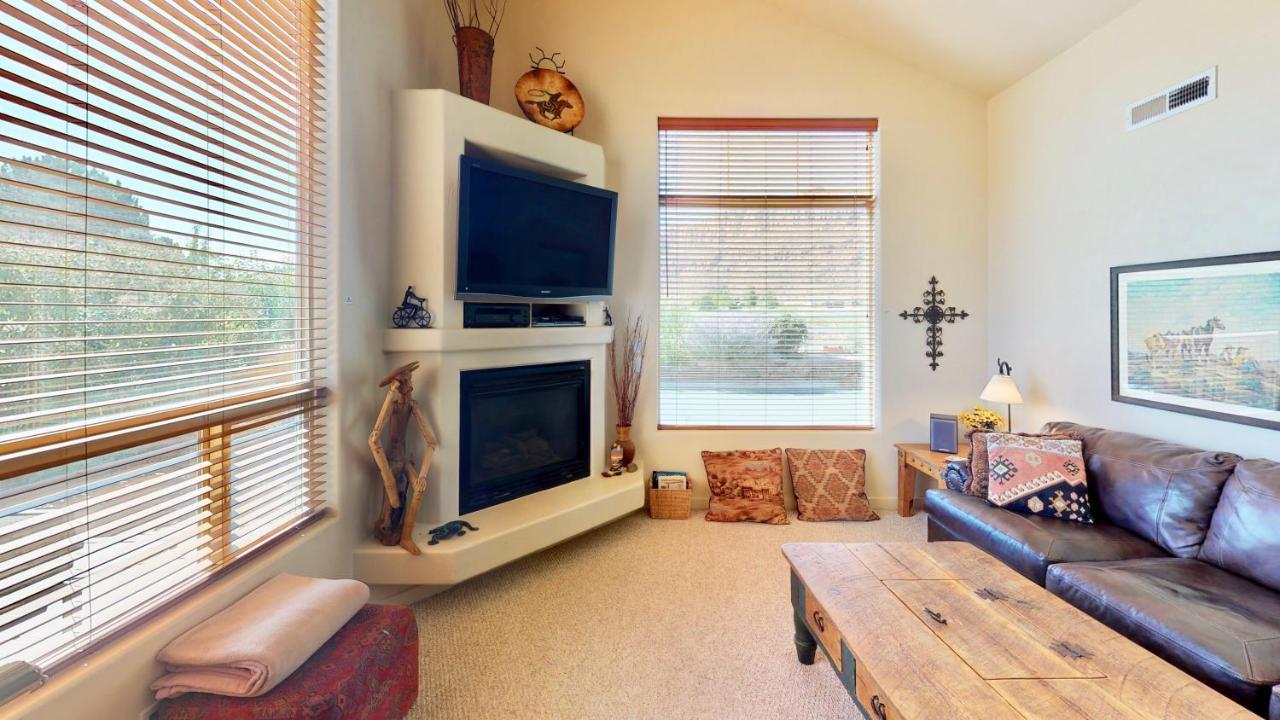 Rim Cove #o2 Holiday home