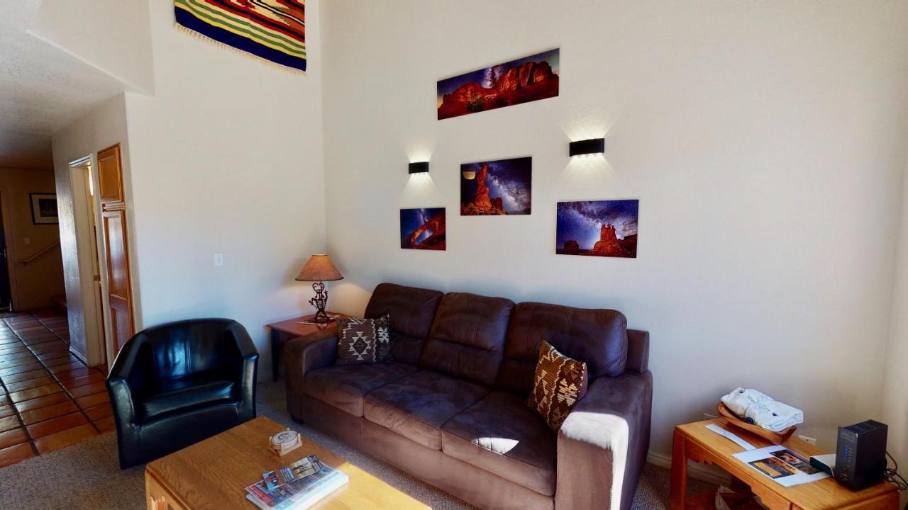 Adobe Dreams #3292 * Moab