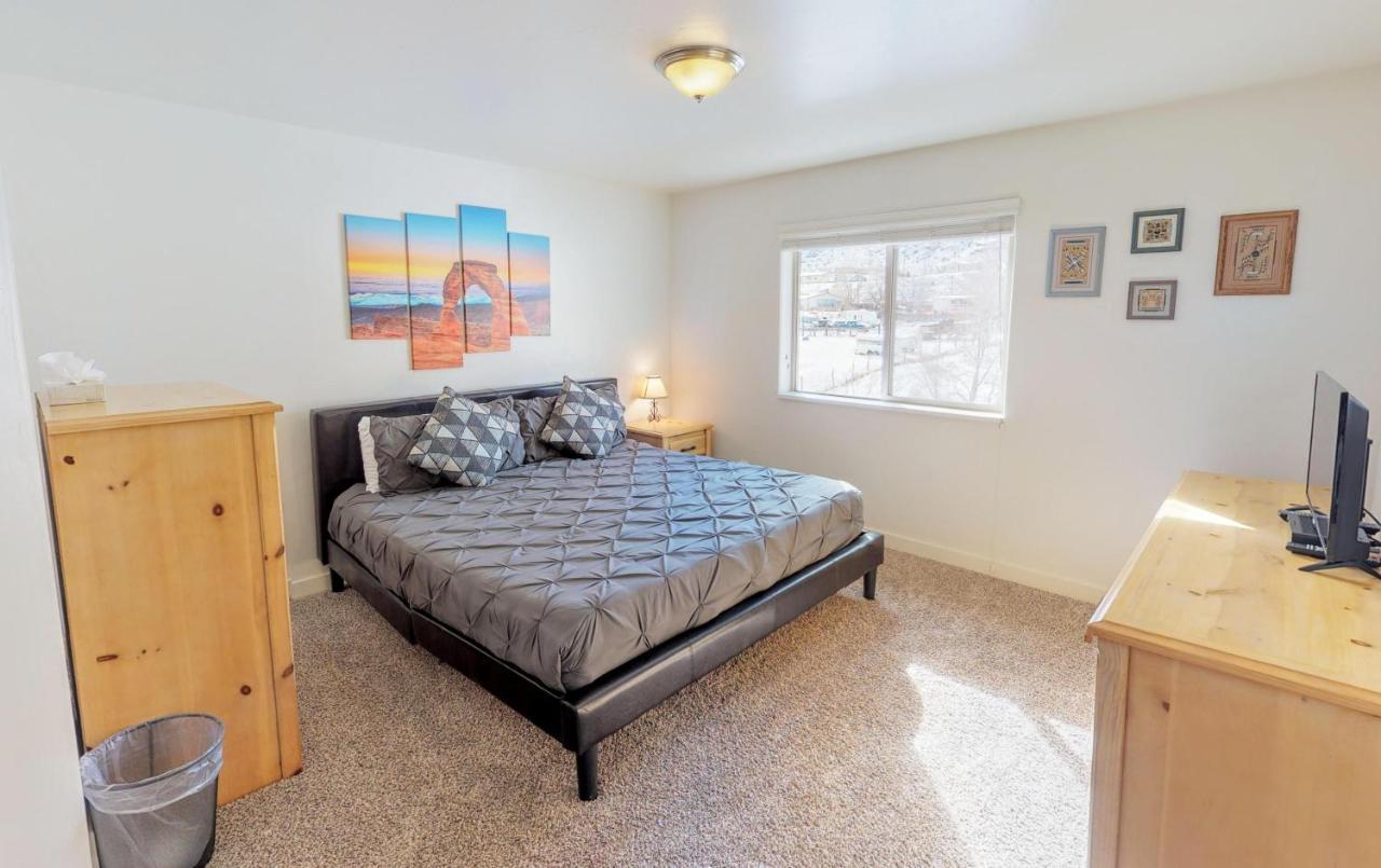 Apartment Red Cliff #6i *