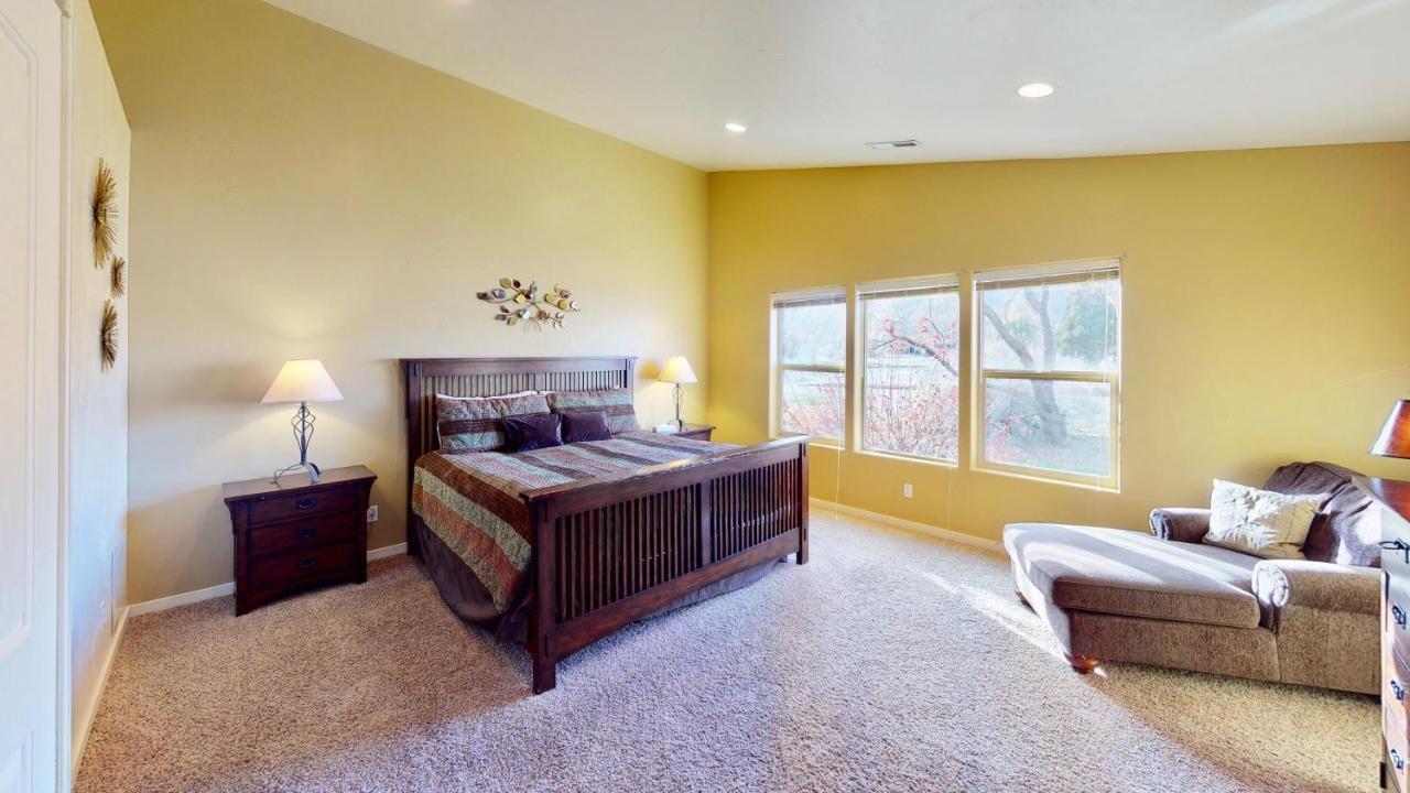 Desert Hideaway #c2 Holiday home