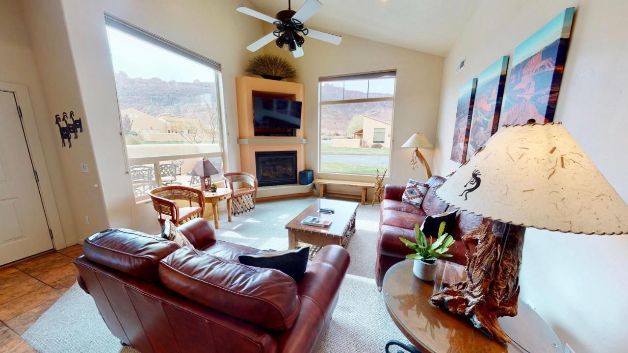 La Sal Overlook #s3 Holiday home