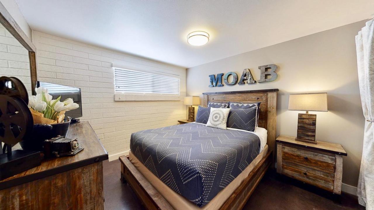 Purple Sage Flats #5 *