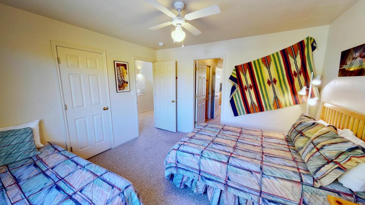 Adobe Dreams #3292 Holiday home *