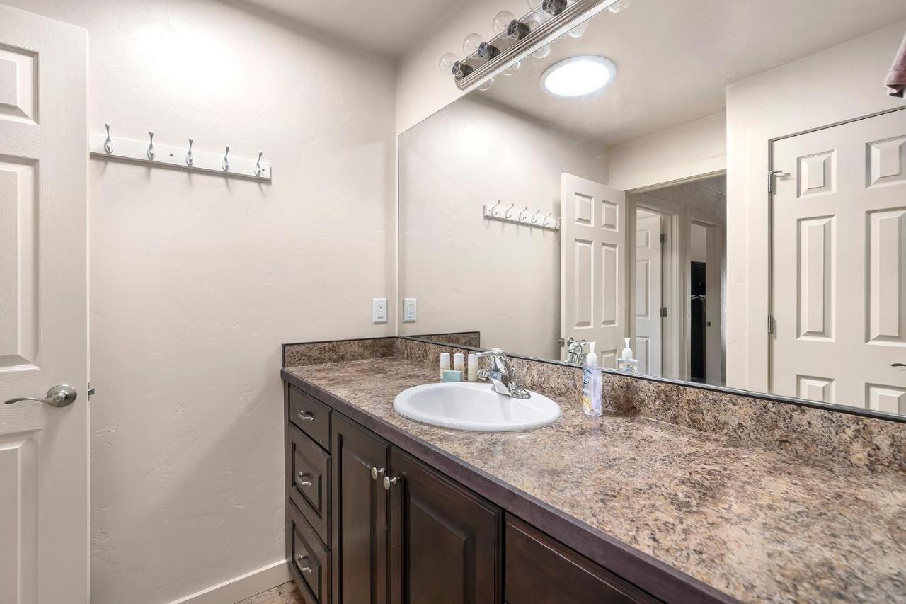 Rim Village Vista Unit 11a4 * Moab