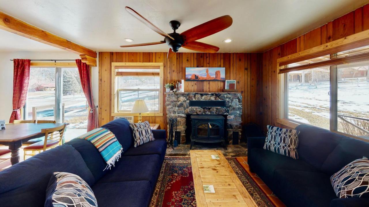 Pack Creek ~ Holiday home *