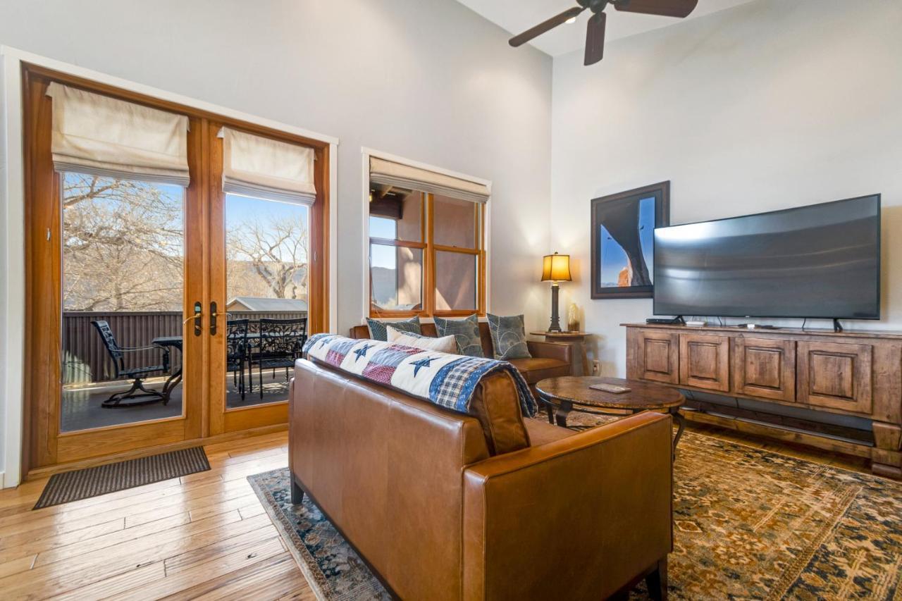 Apartment Springs Ranch 7 *