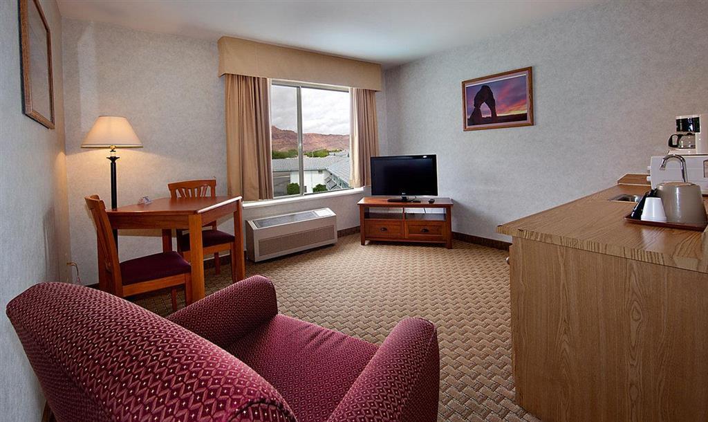 Valley Hotel