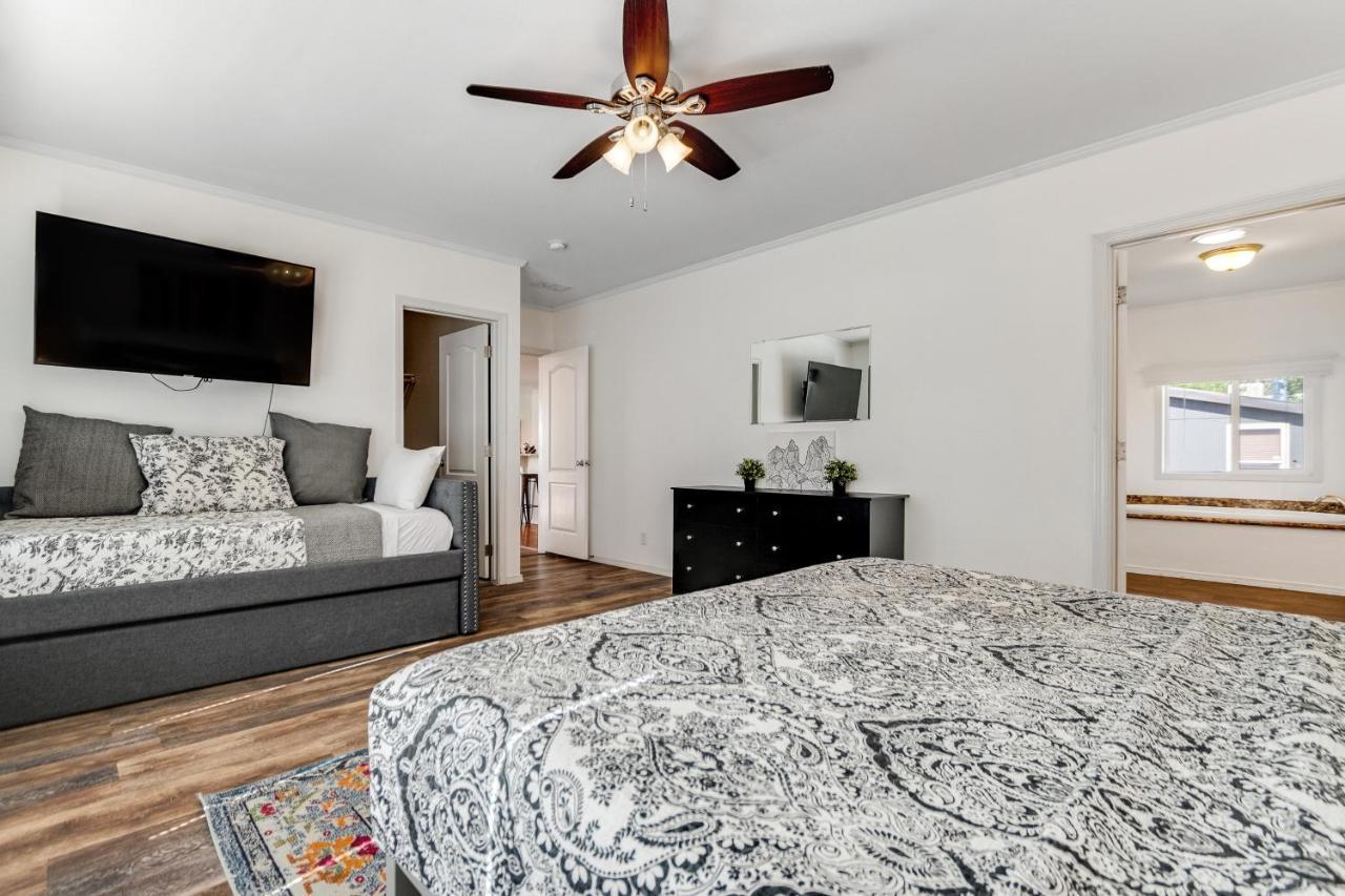 4 Bed 2 Bath Vacation In Arches National Park