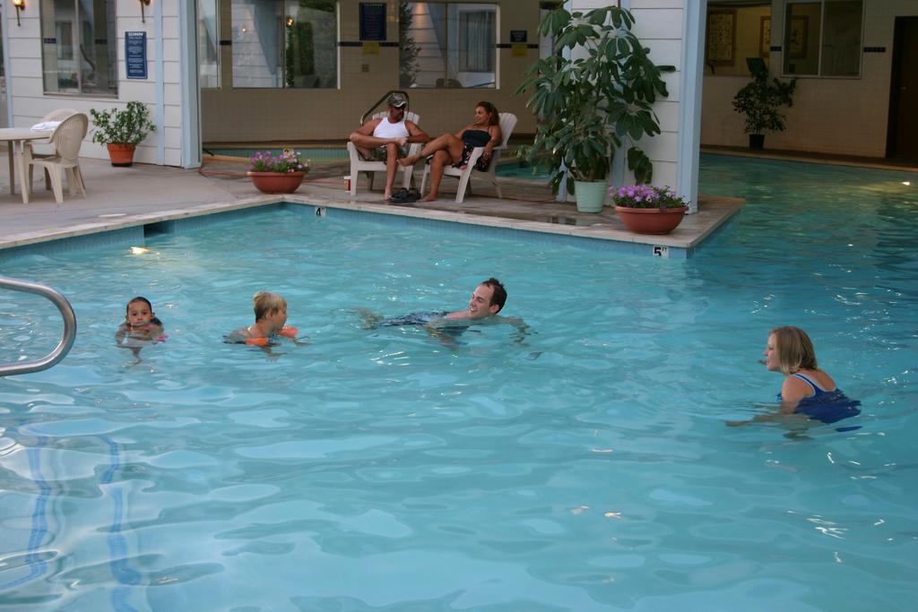Valley Hotel 3*