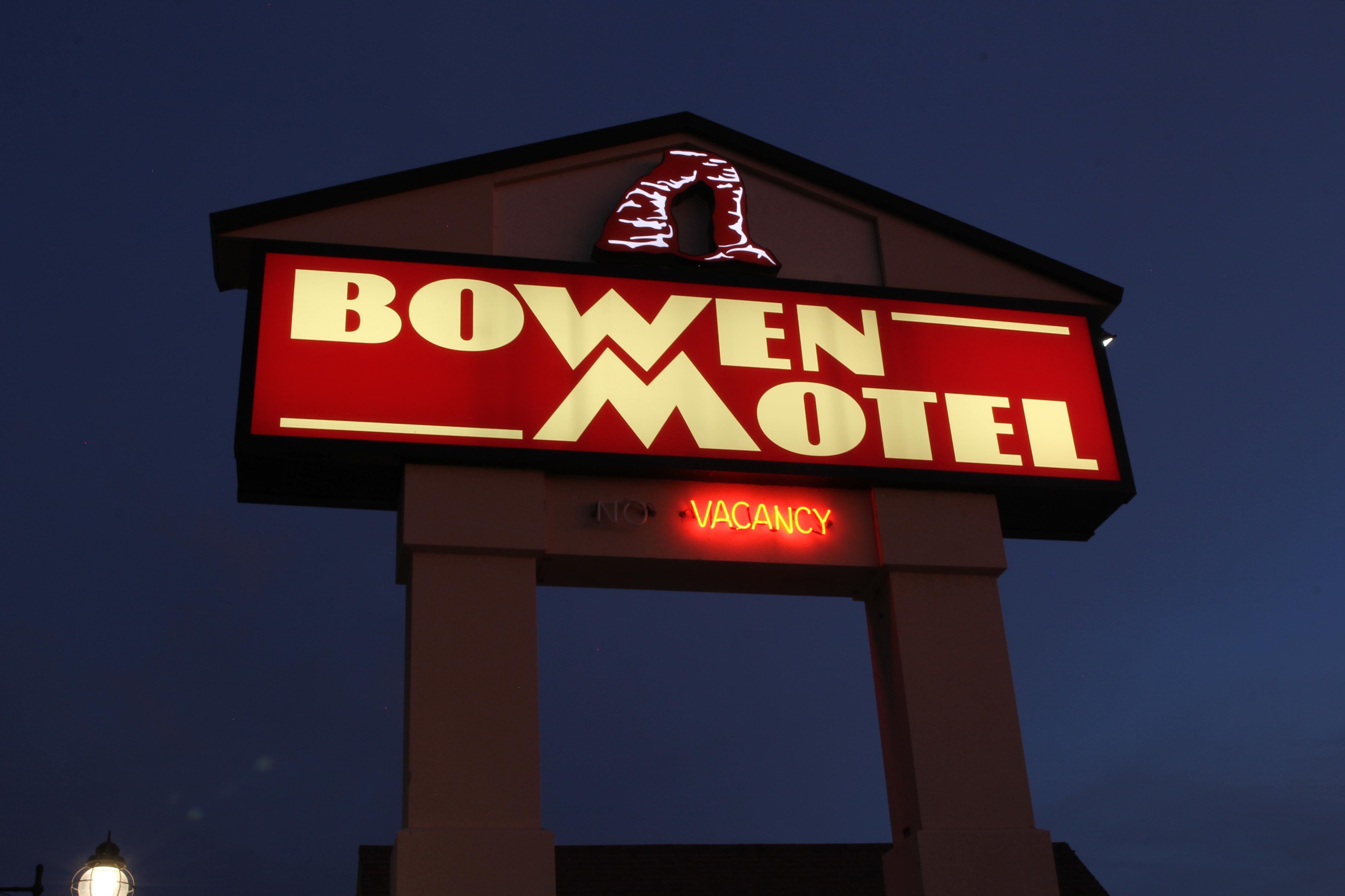 Motel Bowen