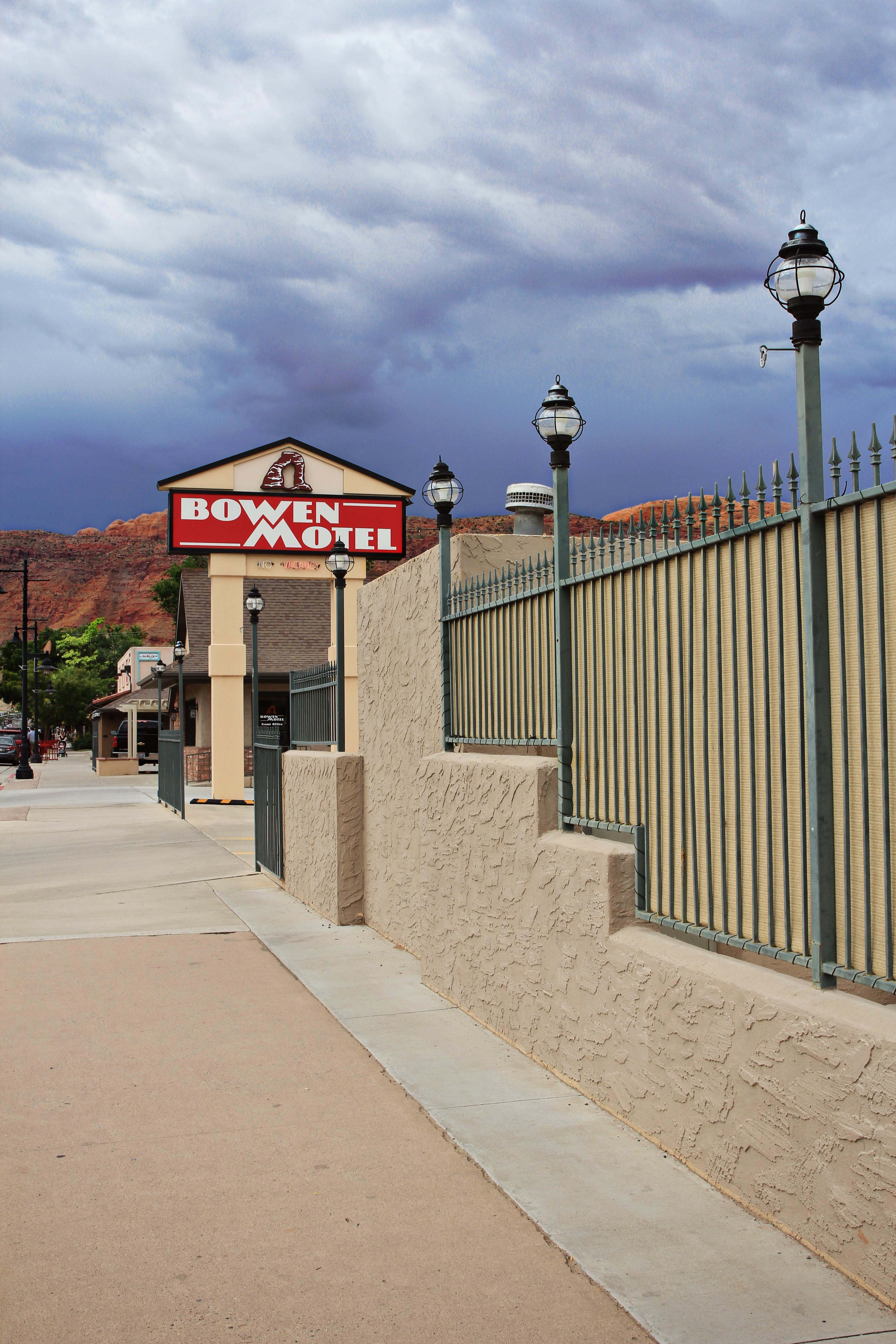 Bowen 2* Moab