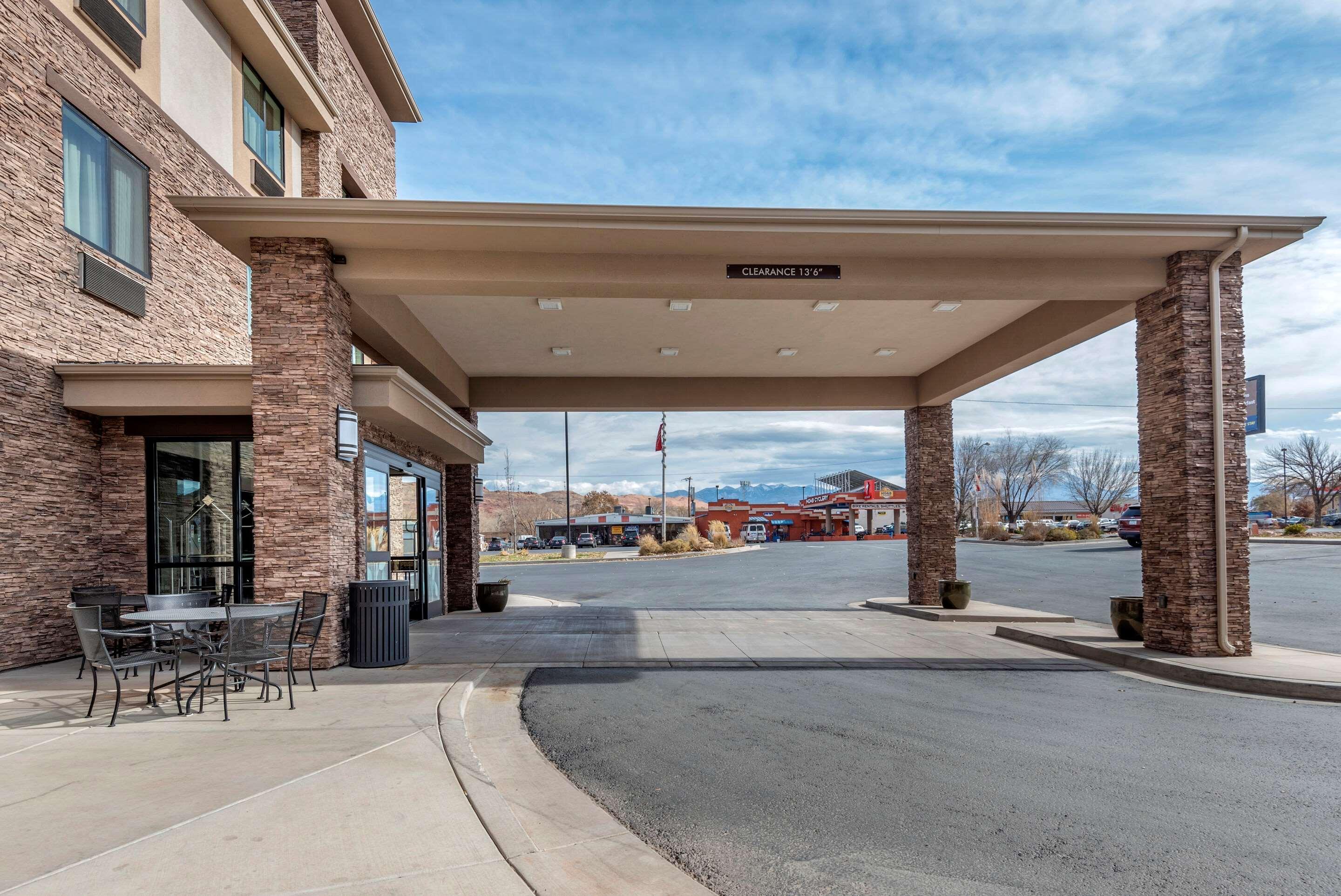 Hotel Sleep & Near Arches National Park