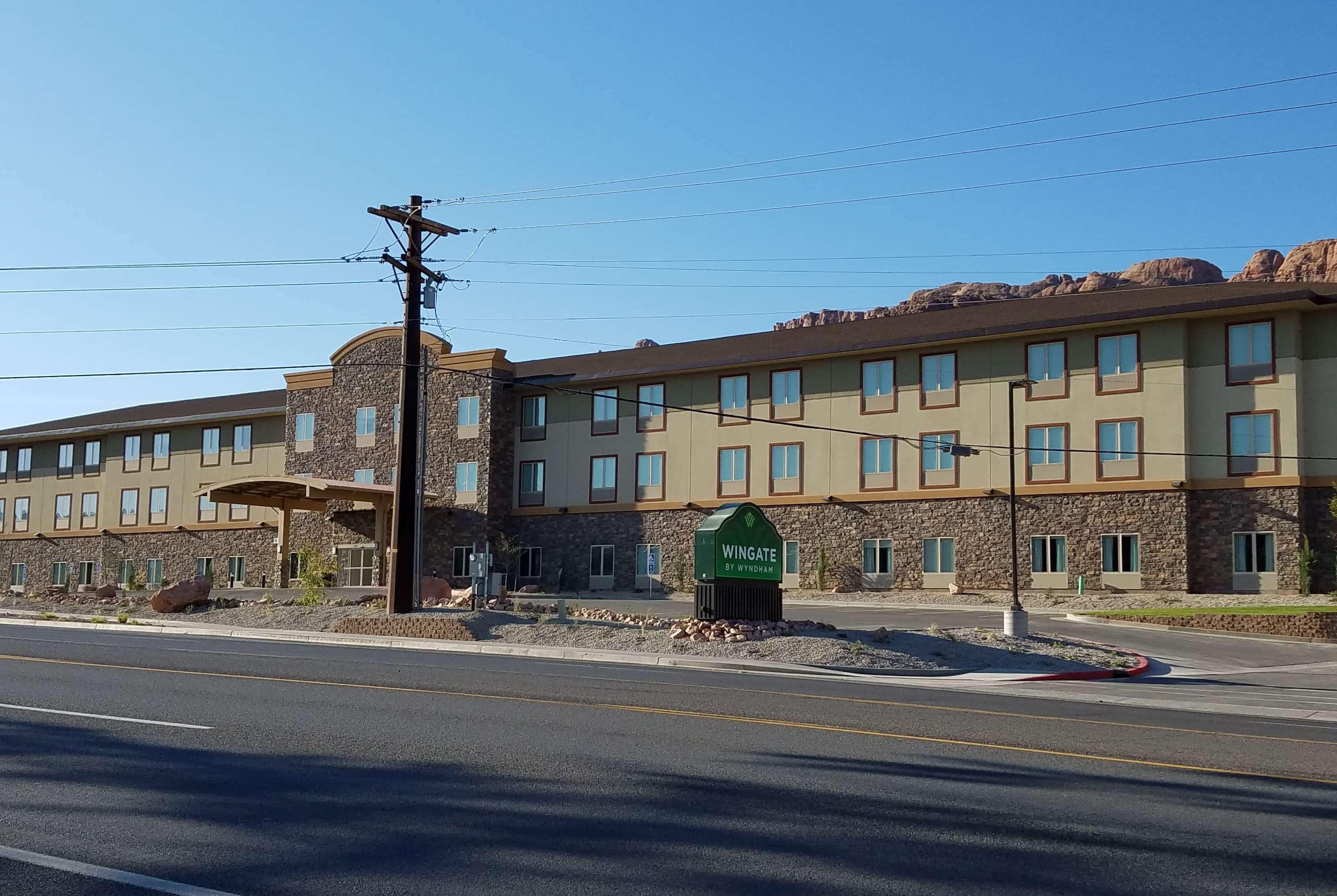 Hotel Wingate By Wyndham 3*