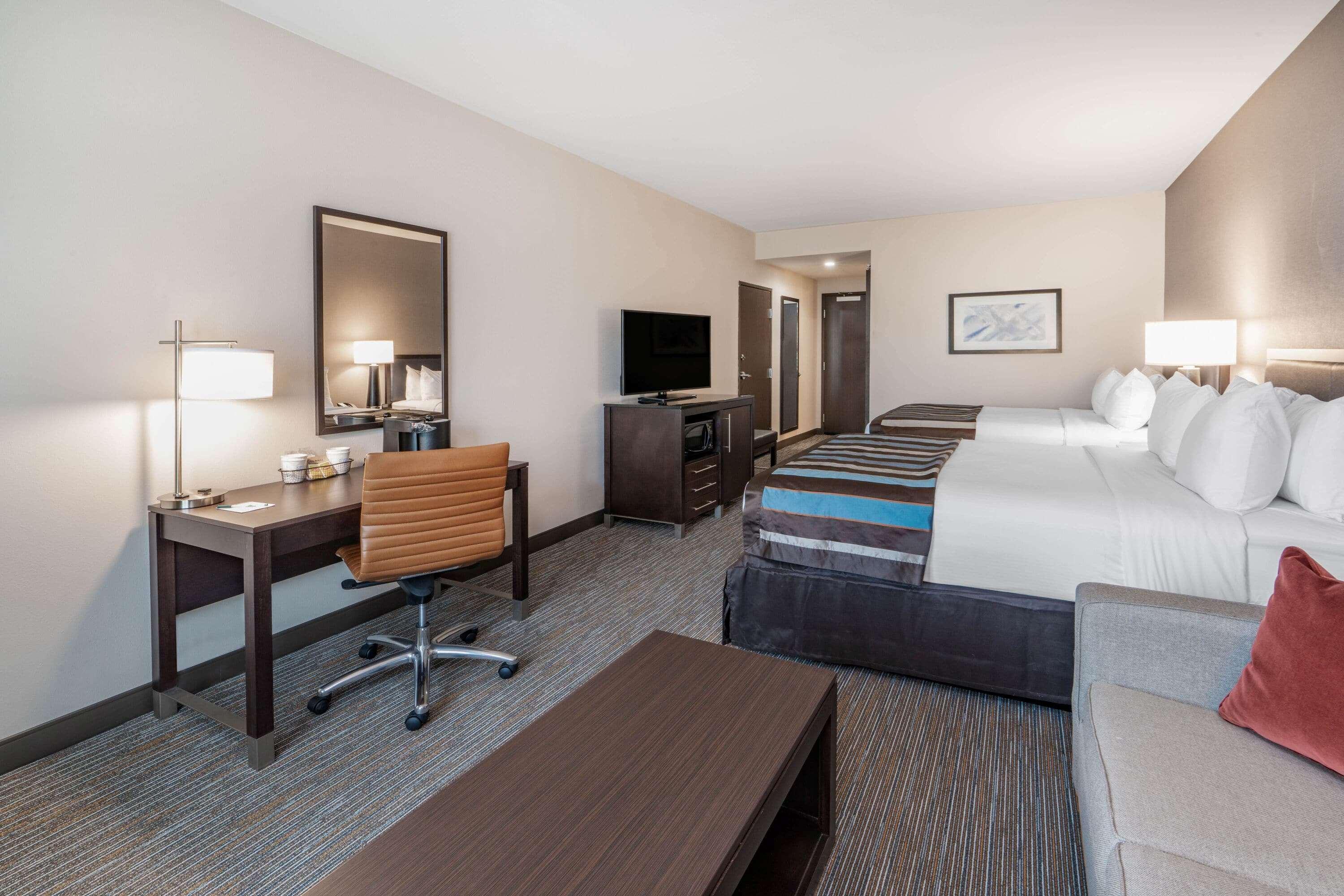 Hotel Wingate By Wyndham 3*