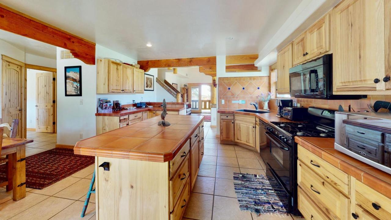 Pack Creek ~ Orchard House Holiday home