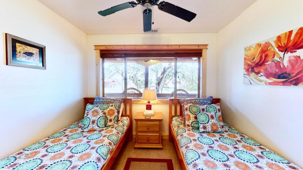 Pack Creek ~ Orchard House Holiday home *