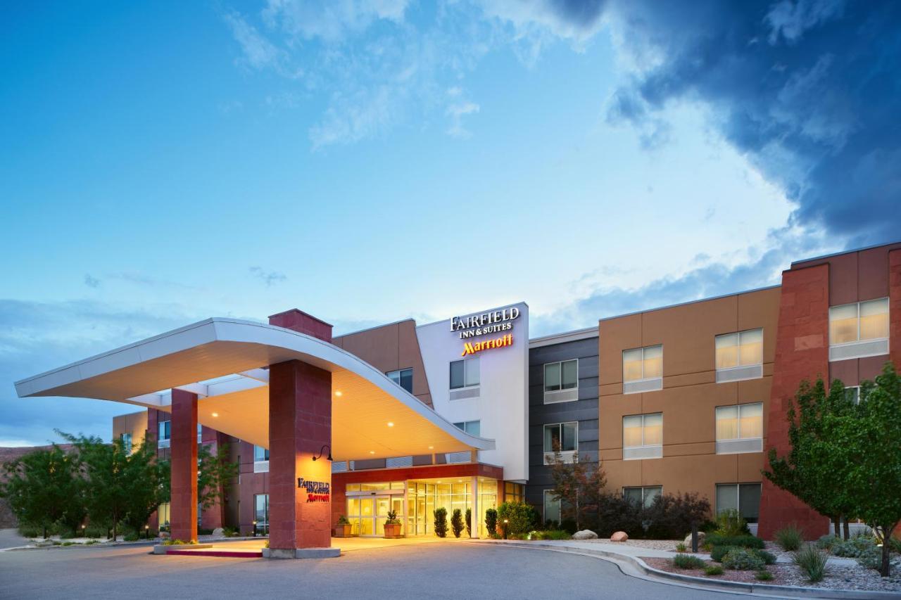 Hotel Fairfield & By Marriott