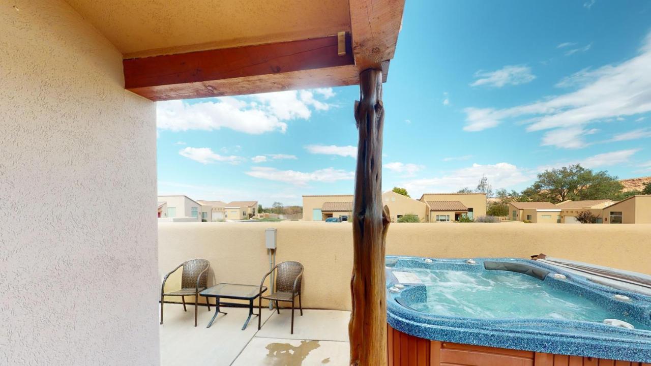 Desert Oasis #x1 Holiday home
