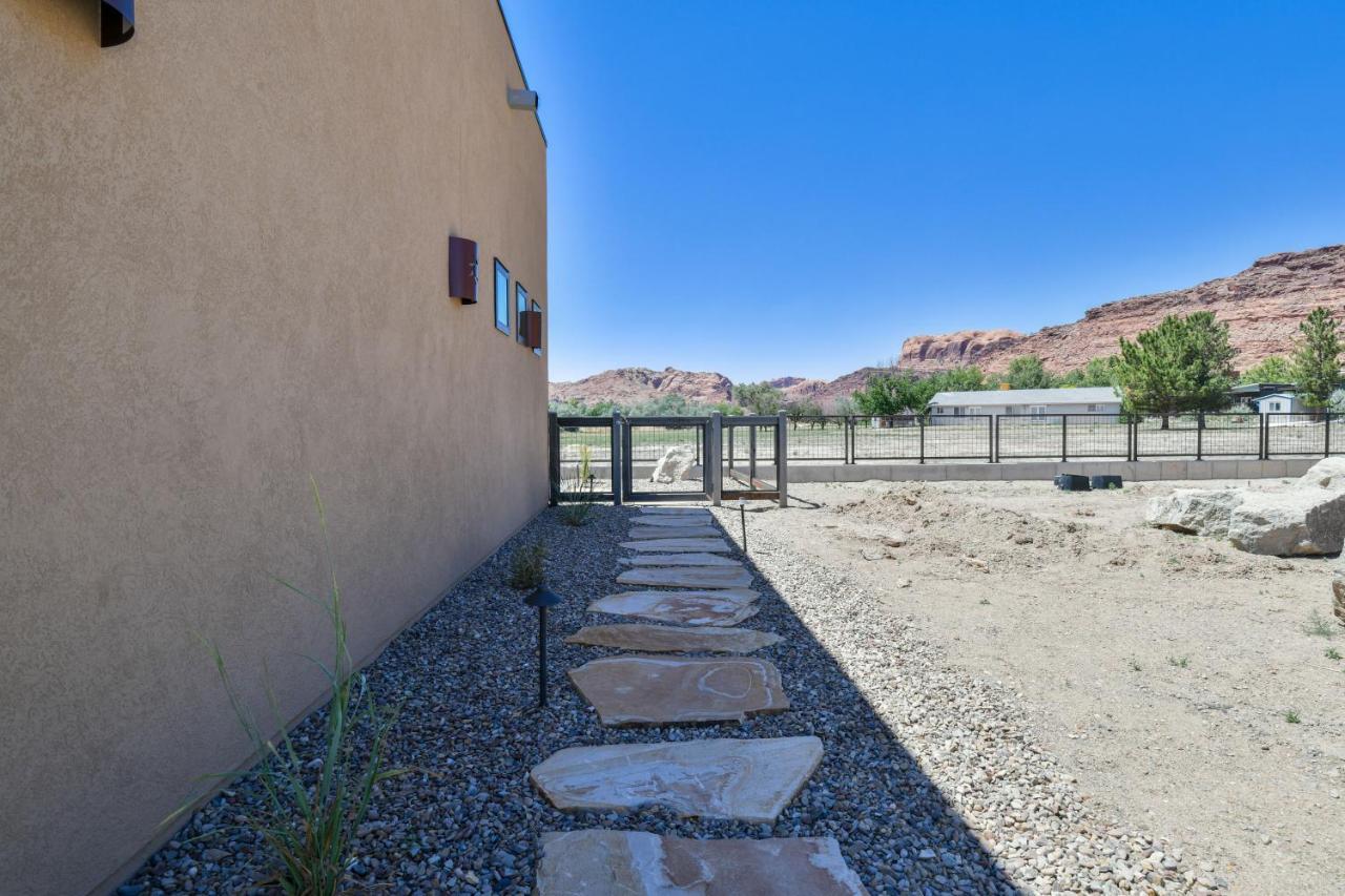 The Portal #5 * Moab