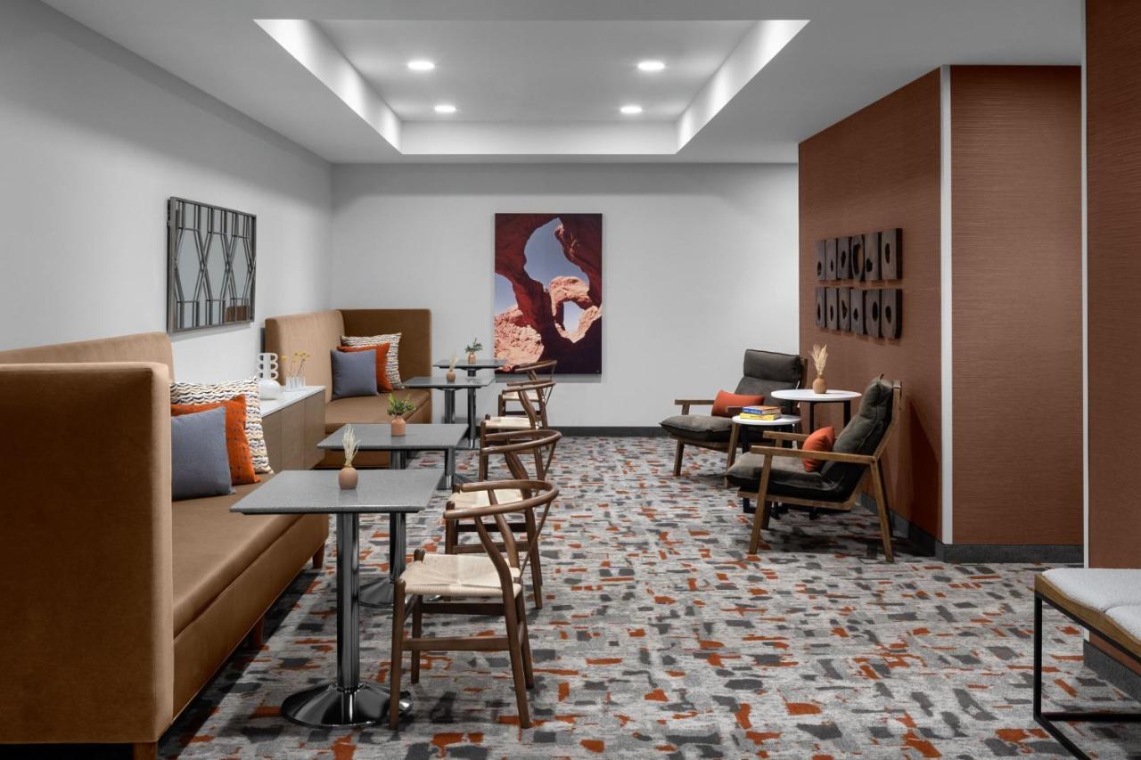 Hotel Element 3*