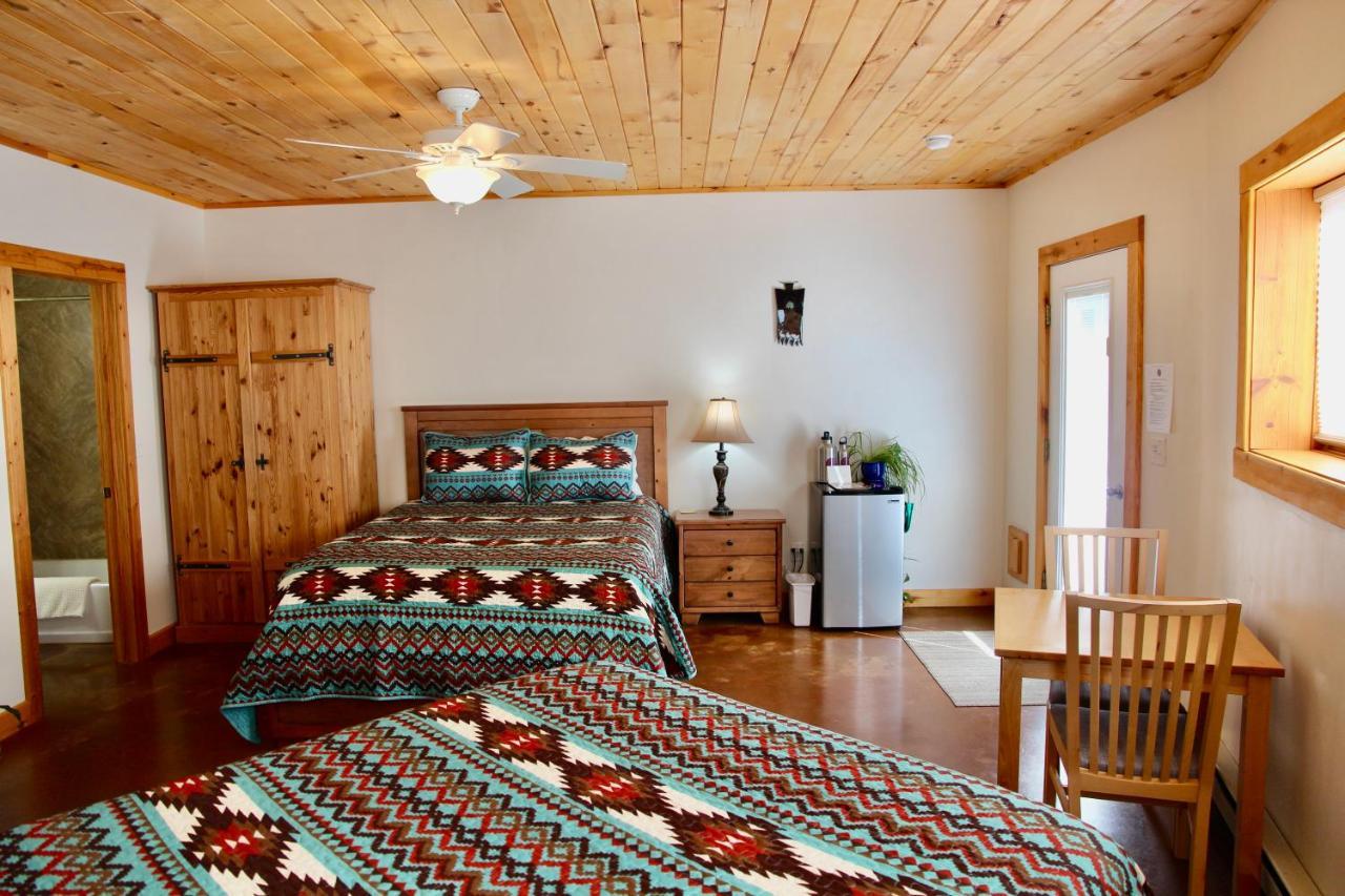 Red Moon Bed & Breakfast
