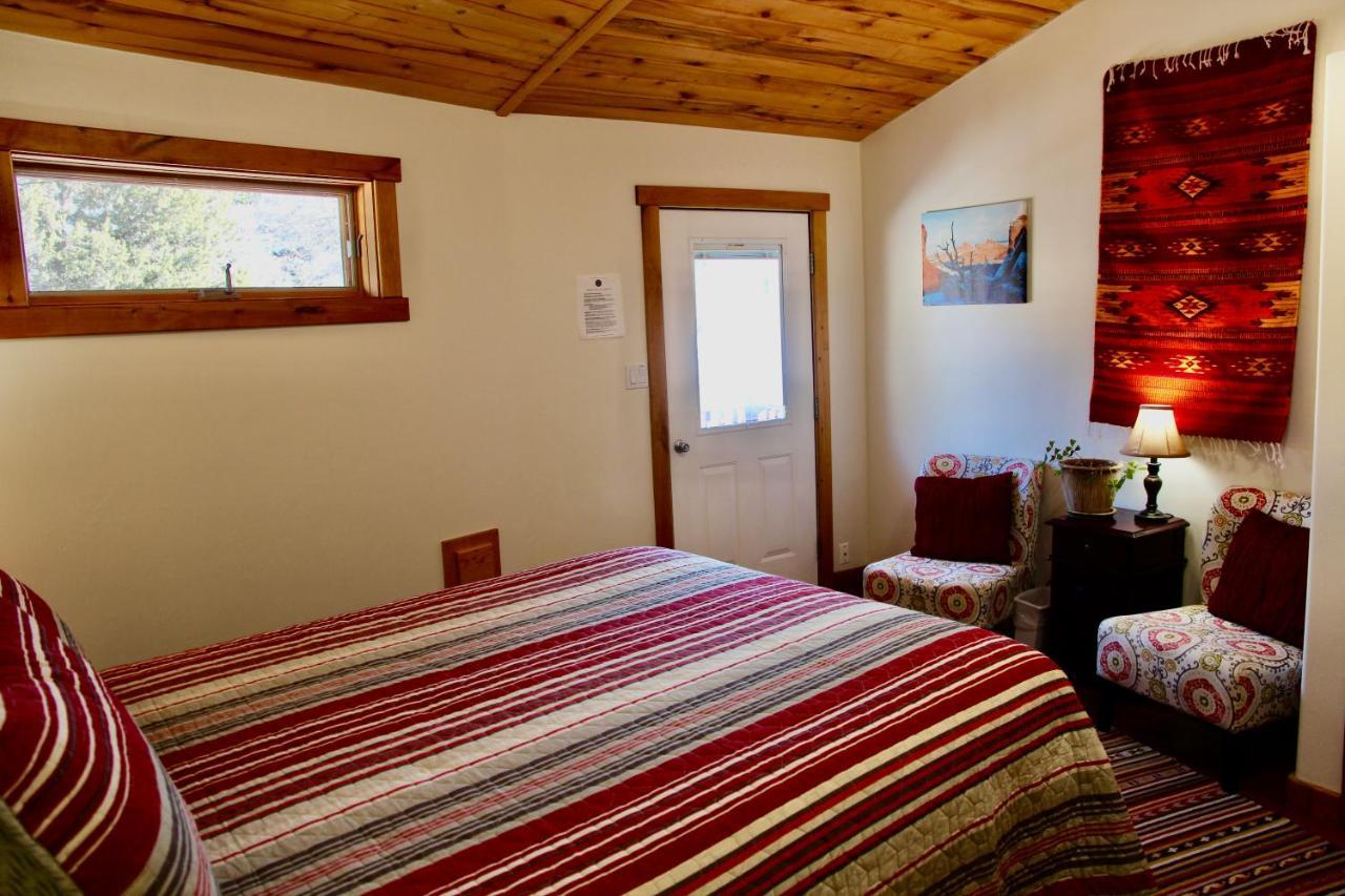 Red Moon Bed & Breakfast