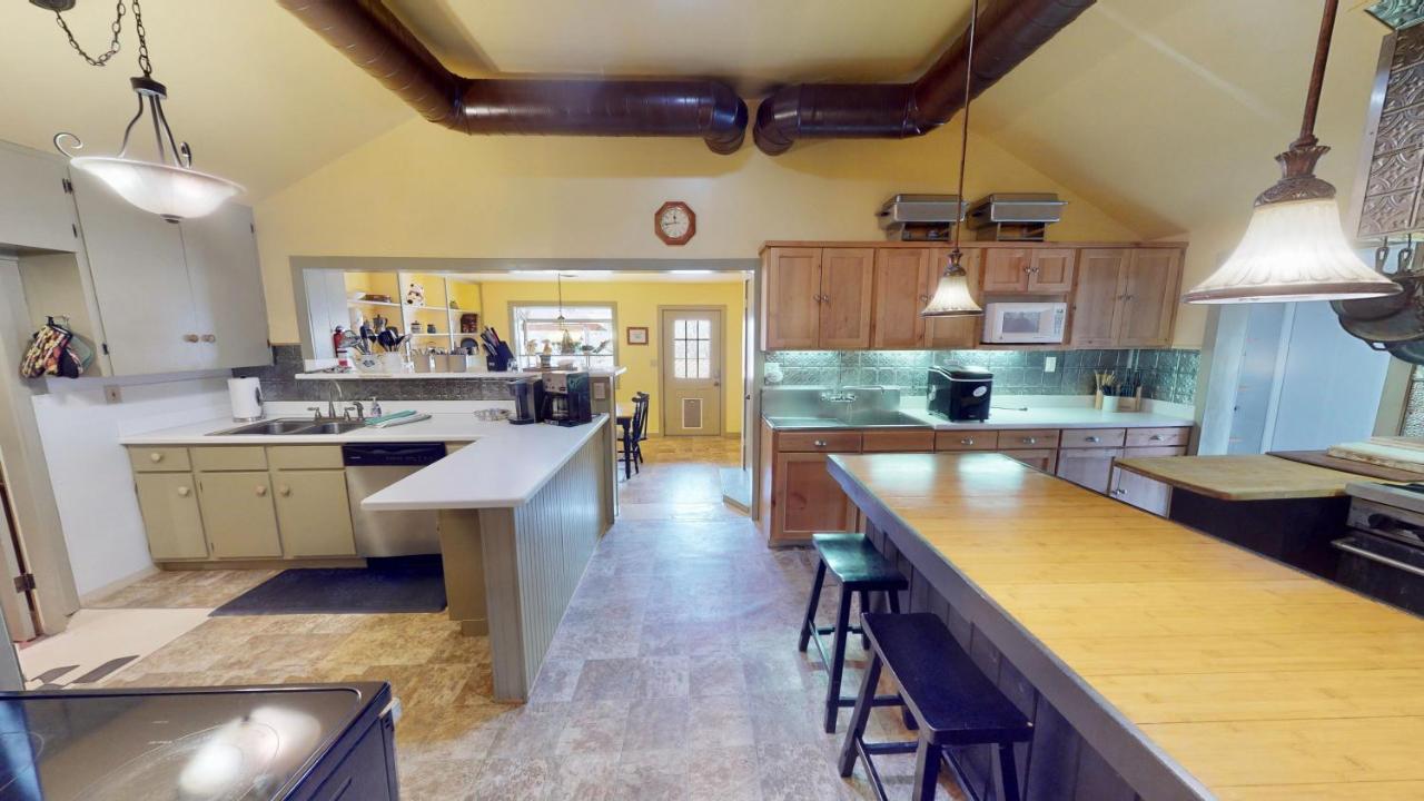 Pack Creek ~ The Holiday home
