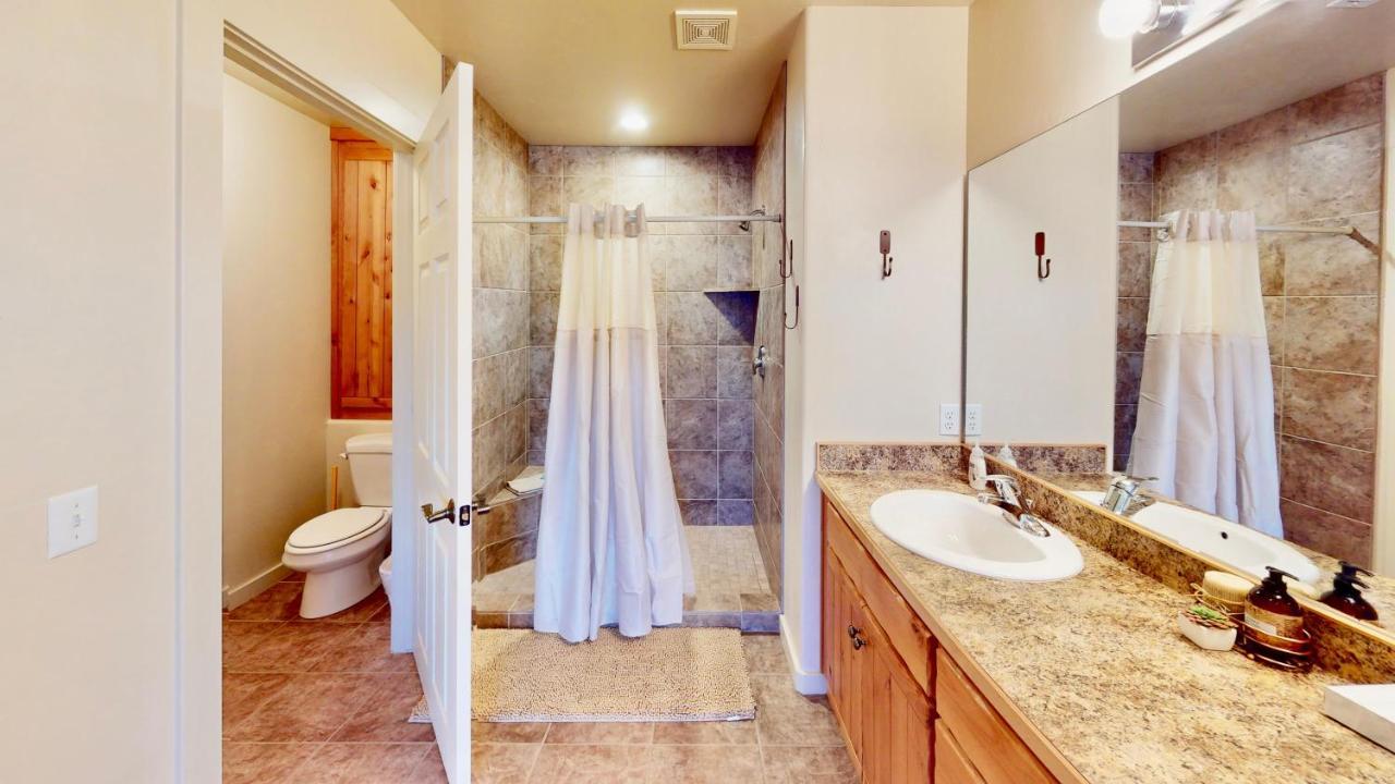 Holiday home Edge Of Rim Village #z4