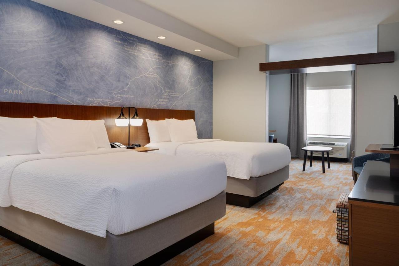 Fairfield & By Marriott Hotel 3*