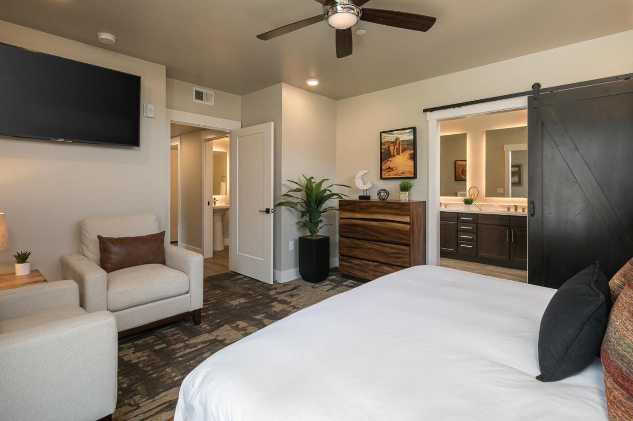Sage Creek At Luxury Two Unit A *