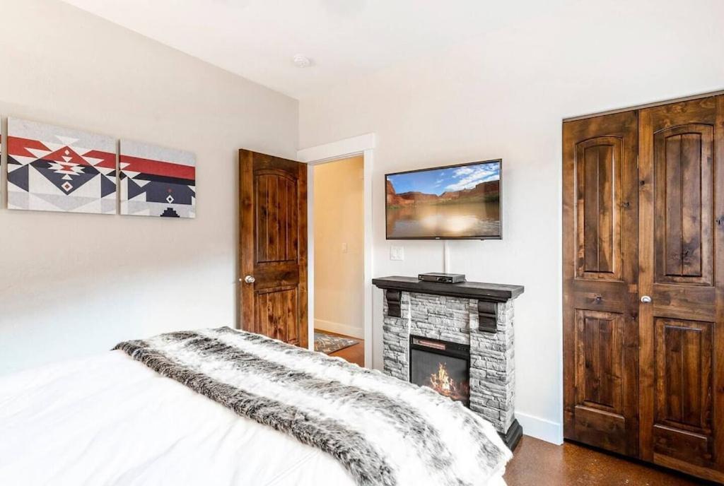 Gorgeous Retreat With Red Rock And La Sal Mountain Views - South Valley Holiday home *