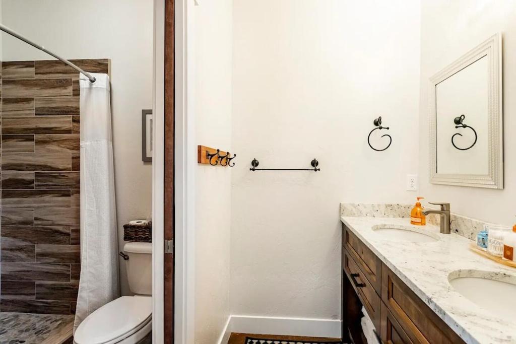 Gorgeous Retreat With Red Rock And La Sal Mountain Views - South Valley Holiday home Moab