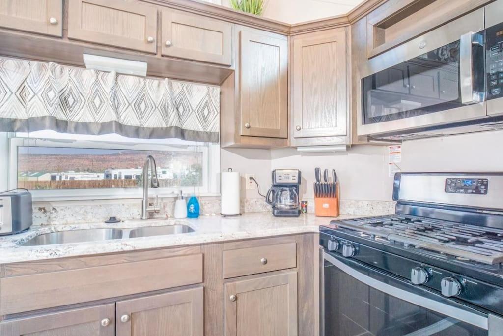 Holiday home Redrock Tiny House W Large Loft Site 8 *
