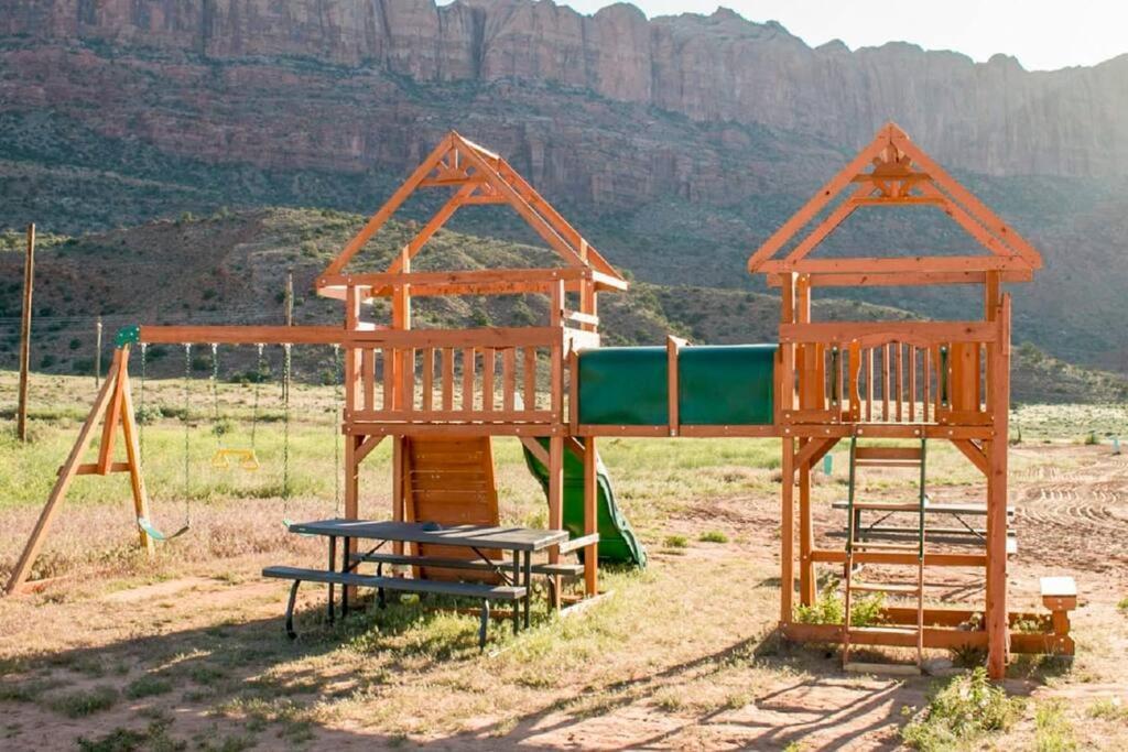 Redrock Tiny House W Loft Site 7 Holiday home Moab