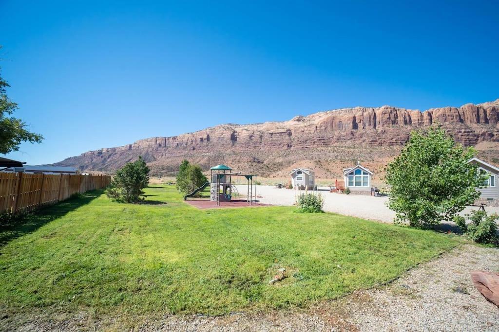 Redrock Tiny House W/ Loft - Site 2 * Moab