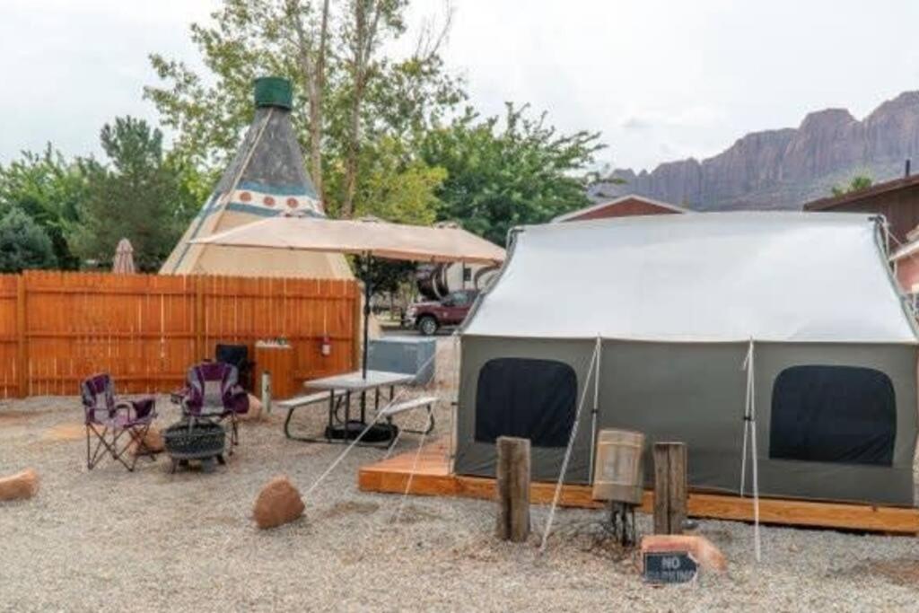Holiday home Rv Glamping Setup Tent In Rv Park #4 Ok-t4