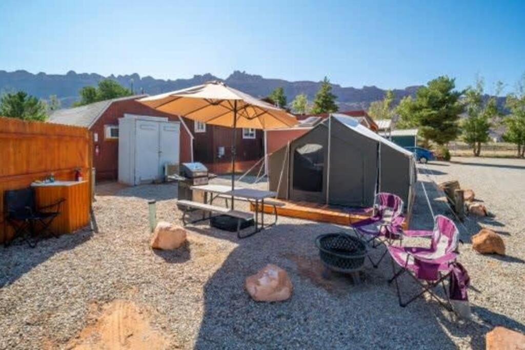 Holiday home Rv Glamping Setup Tent In Rv Park #4 Ok-t4 *