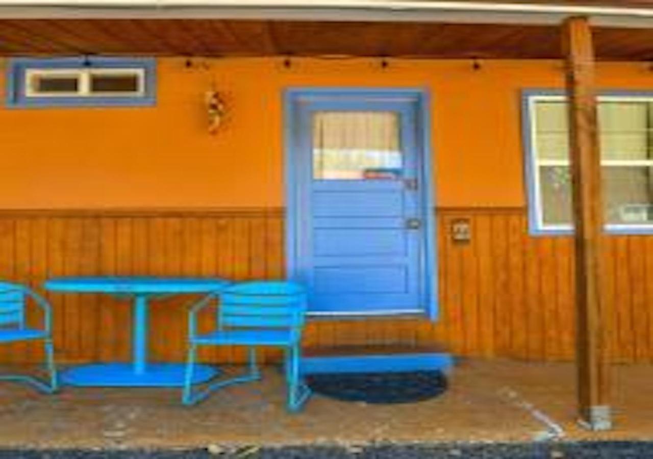 Apartment Desert Dreams
