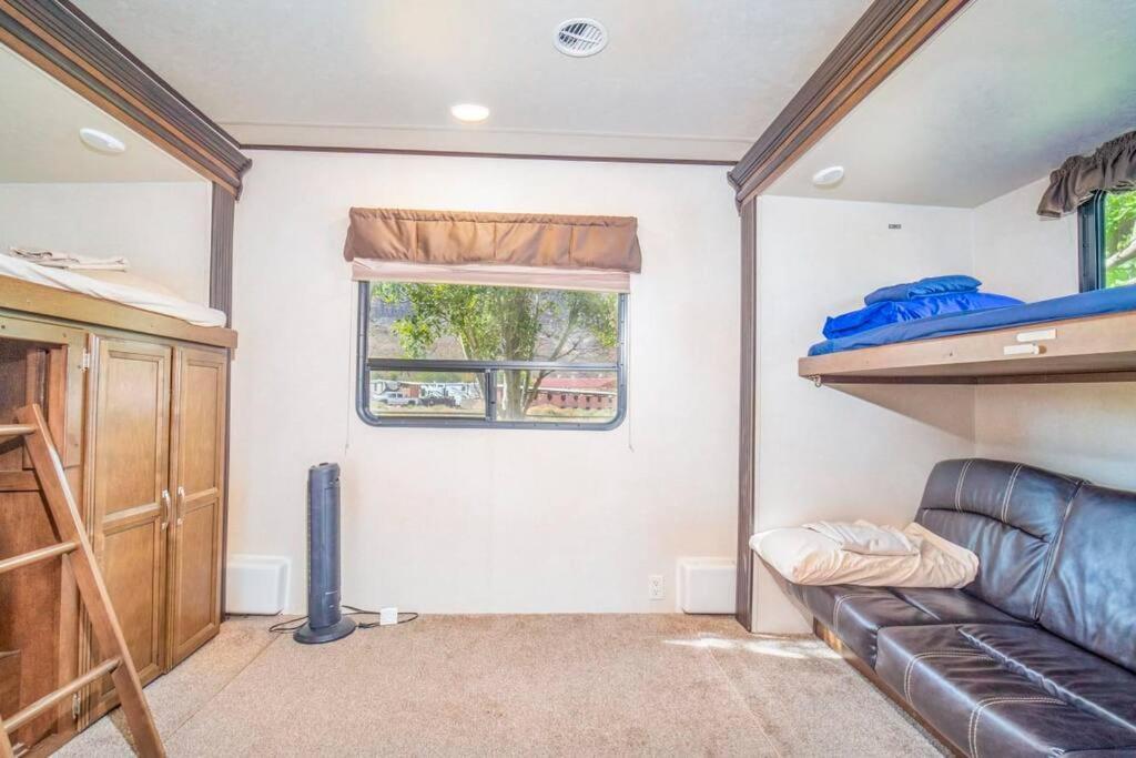 Rv Rv Fully Setup Ok41 Holiday home Moab