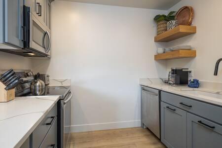 Near Downtown Stylish 2br With Amazing Patio - 6 Moab