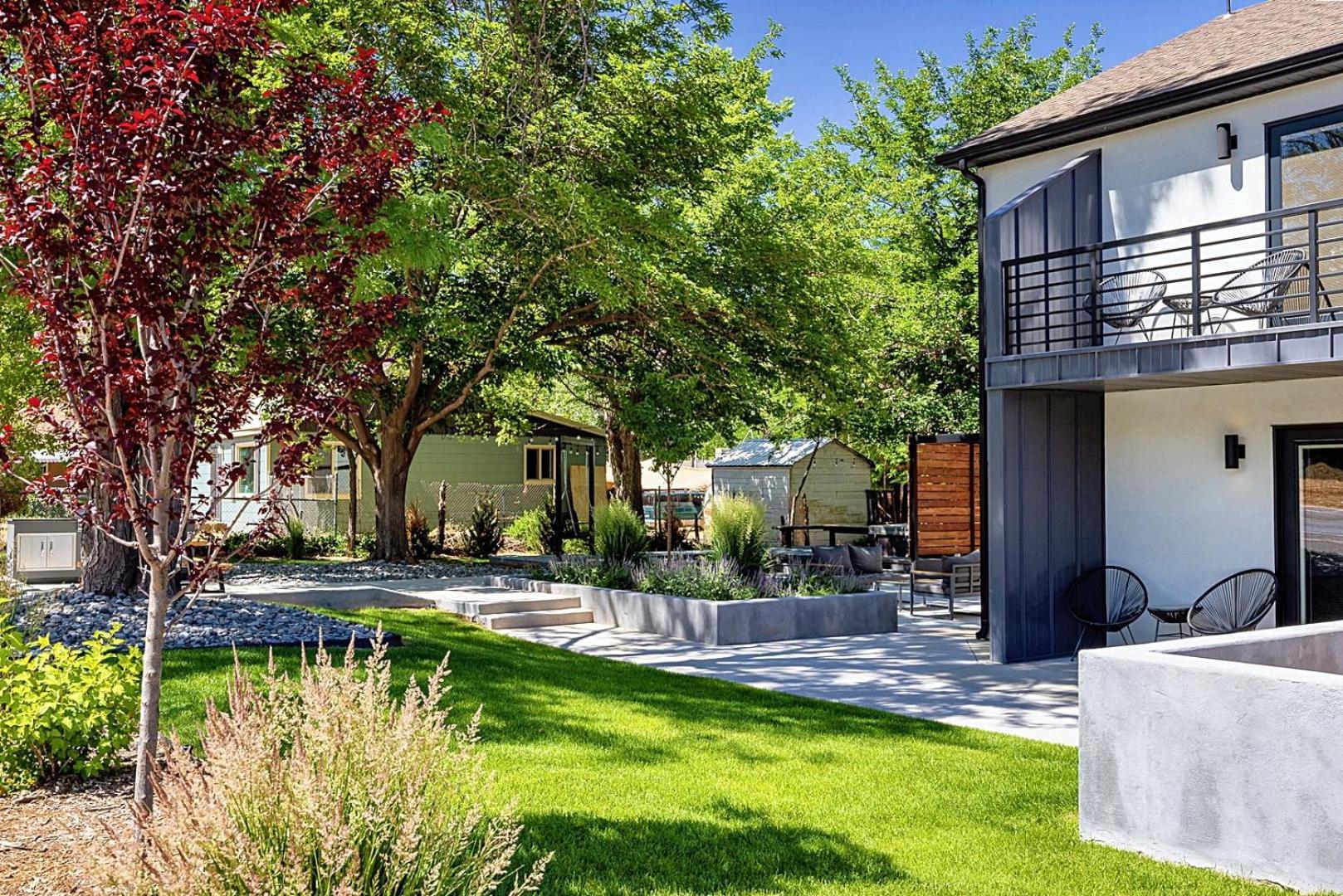 Near Downtown Stylish 2br With Amazing Patio - 5 Holiday home *