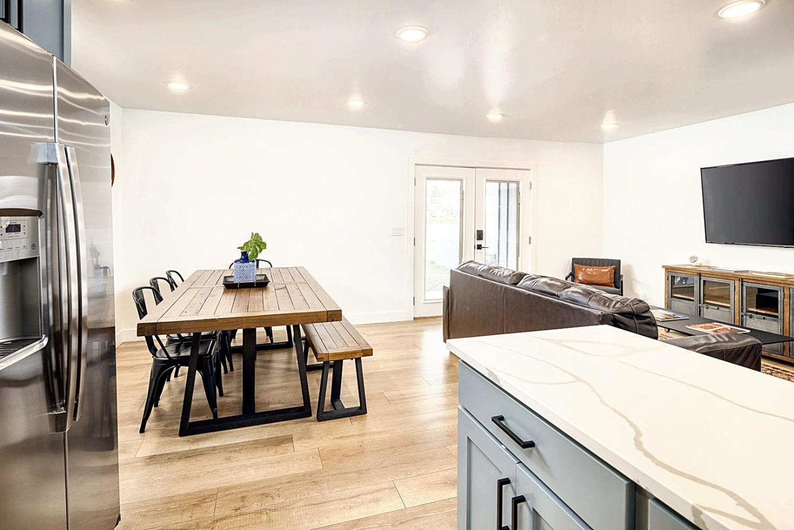 Holiday home Near Downtown Stylish 2br With Amazing Patio - 5 *