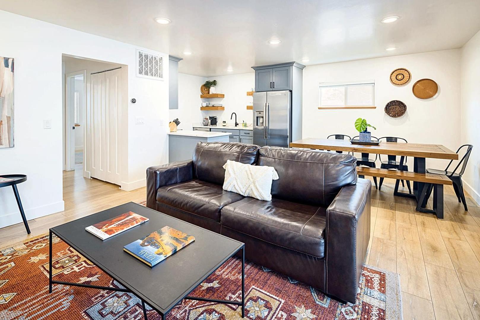 Holiday home Near Downtown Stylish 2br With Amazing Patio - 5