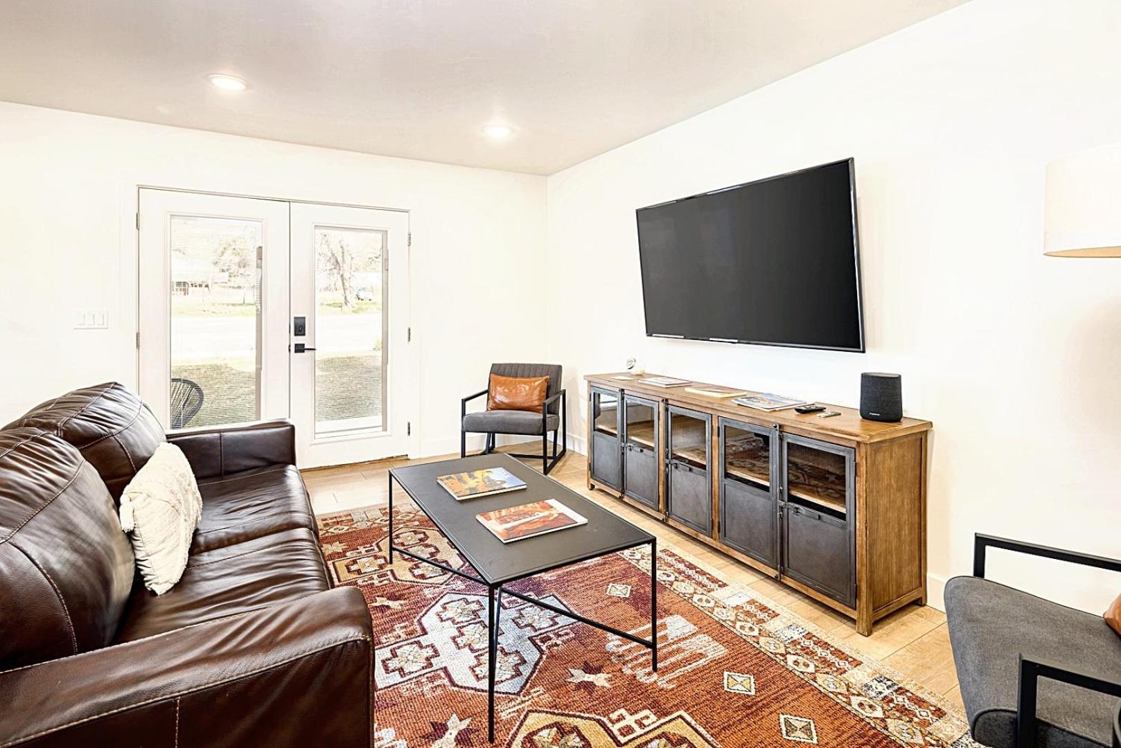 Holiday home Near Downtown Stylish 2br With Amazing Patio - 5