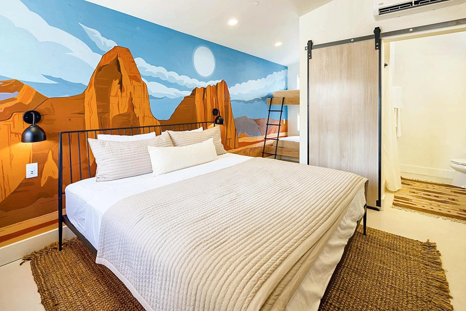Downtown Kokopelli West #10 - Newly Remodeled Stylish * Moab